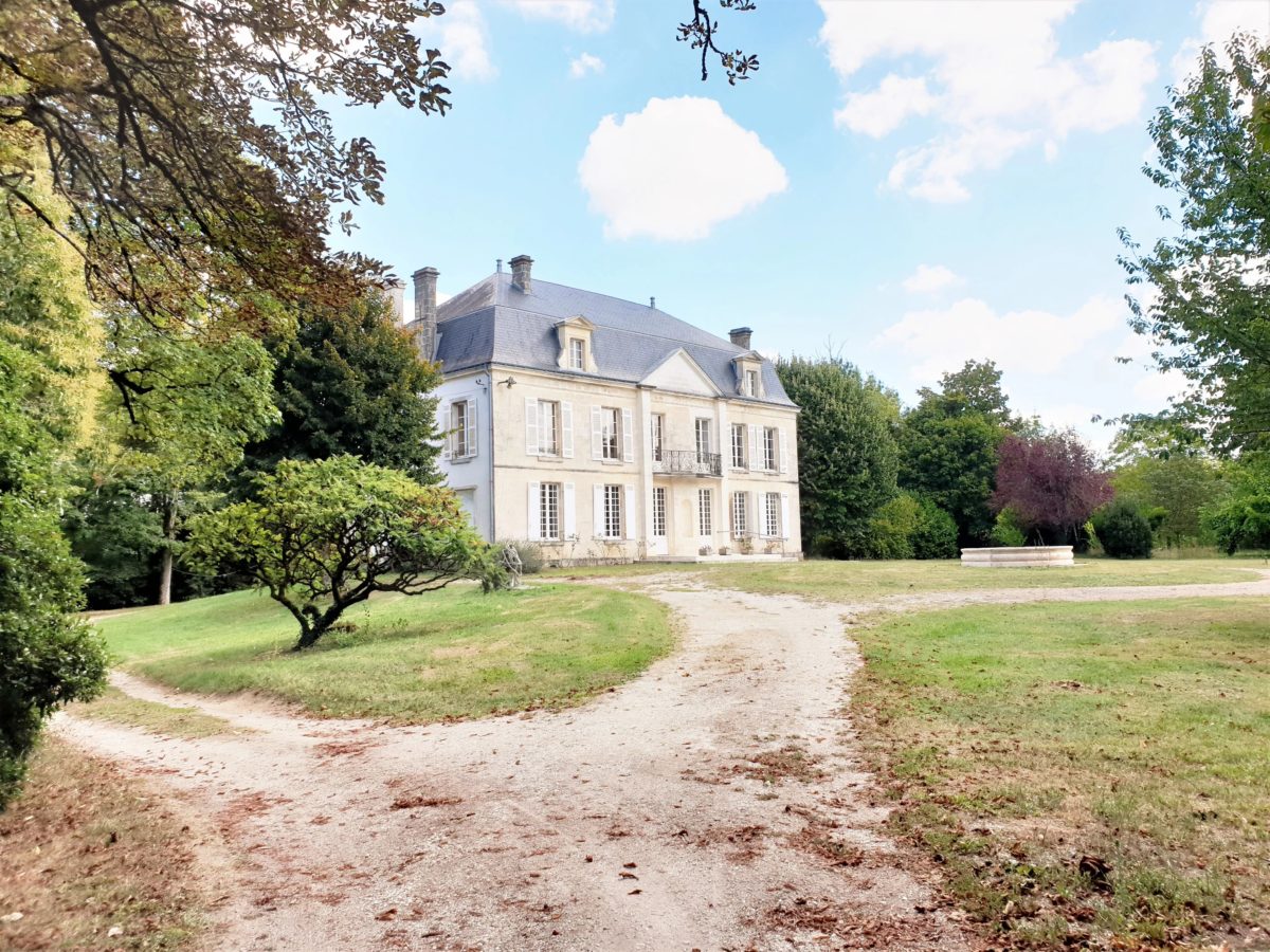 Chateau with river and land near Cognac