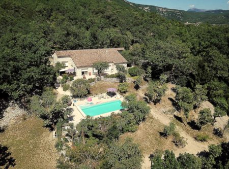 maison-a-vendre-avec-vue-montagne