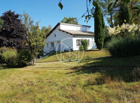 MAISON D’ARCHITECTE AUX PORTES DE NIORT - 9865PO