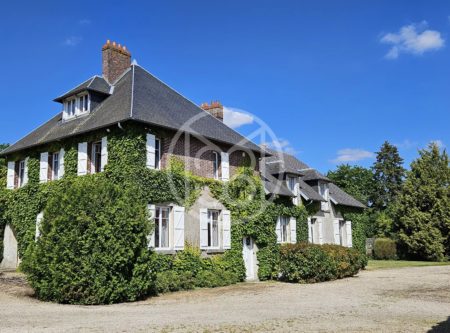 Aisne – Soissonnais – large house and farmhouse, park 1ha - 80600PI