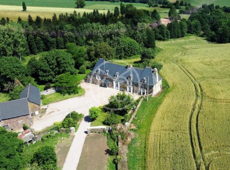 Breton Countryside – Charming Manor - 20611BR