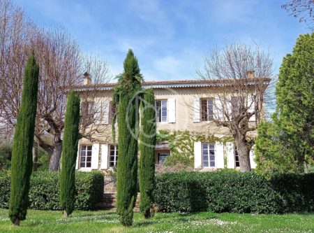 Beautiful Maison de Maître with swimming pool South of Lyon - 4780LY