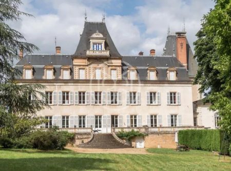 CASTLE in the Heart of Beaujolais – Exceptional 19th Century Property - 4788LY