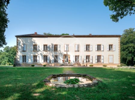 DRÔME – CHATEAU ET SON DOMAINE A 50 MIN DE LYON - 4758LY