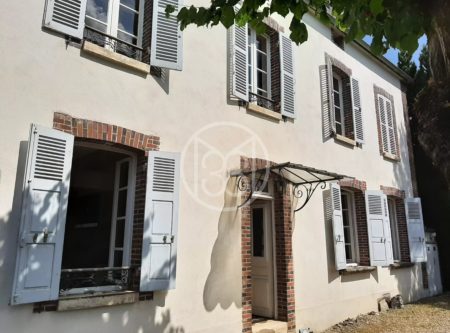 YONNE, SET OF TWO HOUSES, BEAUTIFUL GARDEN - 1744MHL