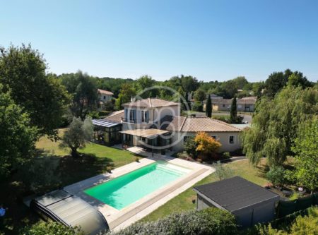 MAISON DE FAMILLE AUX PORTES DU MEDOC - 900999bx