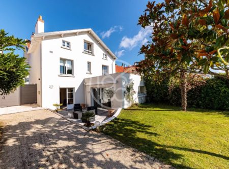 NANTES – SAINTE-THÉRÈSE AMÉRICAINS LONGCHAMP – MAISON  FAMILIALE 5/6 CHAMBRES - 3028