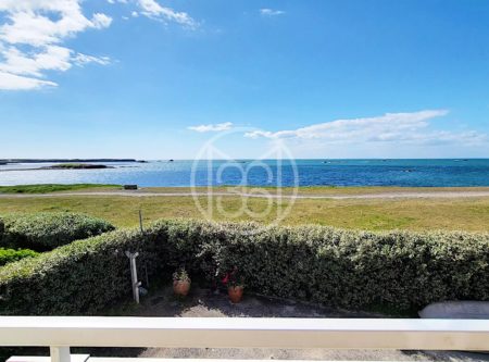 QUIBERON – VILLA « PIEDS DANS L’EAU » - 20806BR