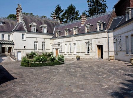 North of France – Chateau with an important housing capacity - 62277NC