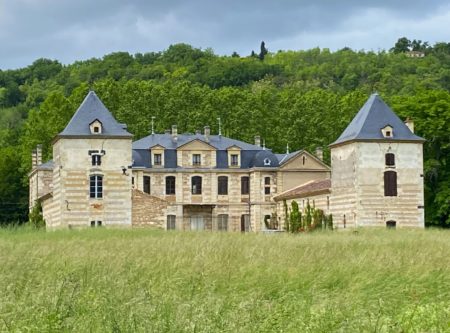 CHÂTEAU XVIIIEME À RESTAURER – CLAIRAC (47) - 900857bx