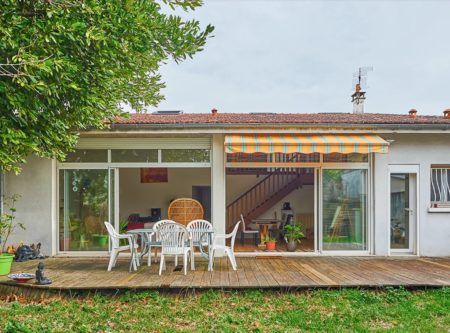 CHARMANTE MAISON AVEC GARAGE ET JARDIN – BORDEAUX CAUDERAN - 900953bx