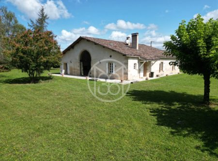 SOUTH GIRONDE – FORMER BAZADAIS-STYLE FARMHOUSE - 900889bx