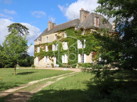 19th C. CHATEAU WITH OUTBUILDINGS - 9377PO