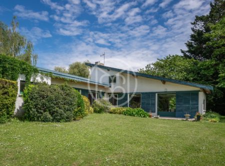 AISNE – MAISON D’ARCHITECTE, DEPENDANCES ET PARC DE 9870M² - 80602PI