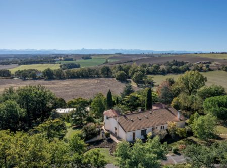 FAMILY HOME WITH A LOVELY VIEW ON THE VALLEY - 8895TS