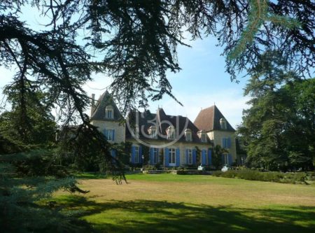 South of France, 17th century chateau near Bergerac - 900813bx