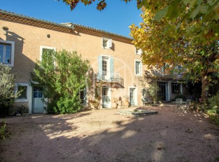 Mansion in Drôme Provençale near Grignan - 4765LY