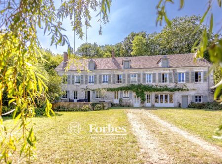 19th century Maison de Maitre – close to the Loire Canal and the Loire River - 20915CL