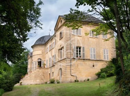 MAJESTIC CHATEAU IN DORDOGNE PERIGORD - 900748bx