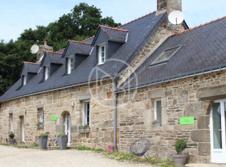 Côtes-d’Armor – Property with three holiday cottages - 20889BR