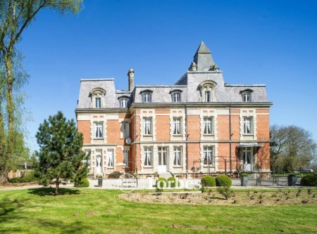 SOMME – CHATEAU ET TROIS DEPENDANCES DANS UN PARC DE 6HA - 80532PI