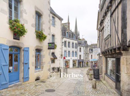 Quimper in the heart of the city – spacious 97.66 sqm loft - 20963BR