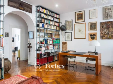 T4 apartment rue Auguste Comte with a total surface area of ​​142.8 m² - 4830LY