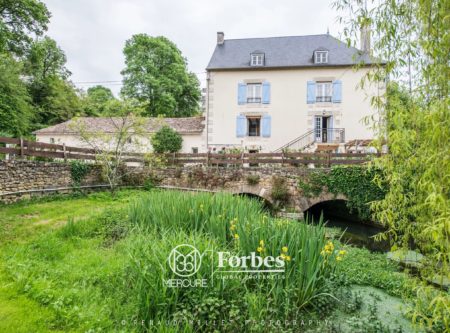 Très beau Moulin dans un écrin de verdure - 23111