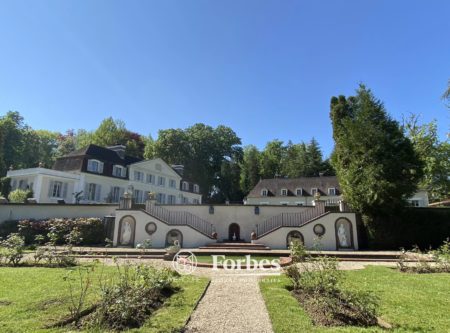 Château fin XVIIIe siècle, parc d’environ 13,5 hectares avec pièce d’eau, piscine - 1730EL