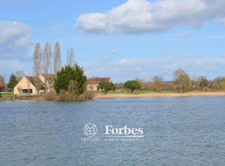 PROPERTY WITH PONDS - 10043PO