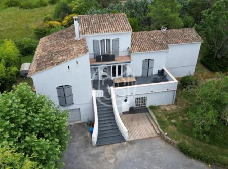 Near Vézénobres cosy family house with outbuildings and swimming pool - 21005LR