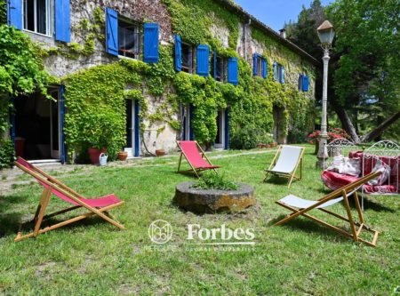 MAISON DE CHARME – VUE SUR LES VIGNES ET PYRENEES - 9032TS