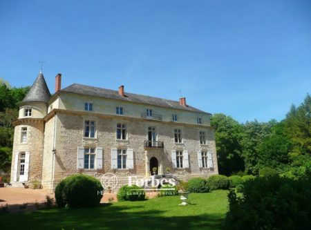 CHATEAU XVIIIEME PROCHE PERIGUEUX - 901012bx