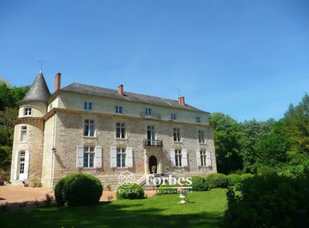 CHATEAU XVIIIEME PROCHE PERIGUEUX - 901012bx