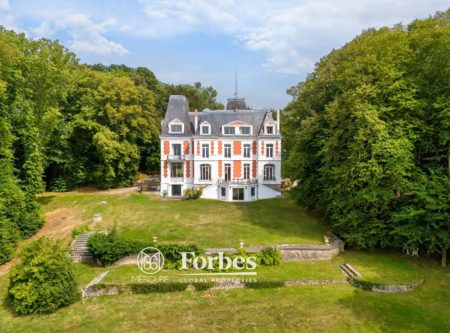 Normandy, Trouville-sur-Mer – exceptional chateau with sea view - 20886NO