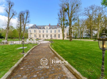 East of Paris, near Provins – 19th century chateau - 20698IF