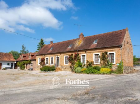 A 10 kms de Montreuil sur mer – Maison d’habitation, gîte et dépendances - 20413NC