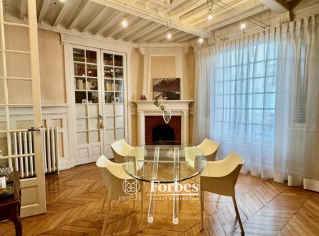 Beautiful townhouse situated downtown Clermont-Ferrand - 20761AU