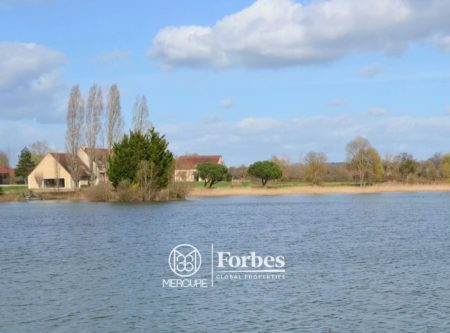 PROPERTY WITH PONDS - 10043PO