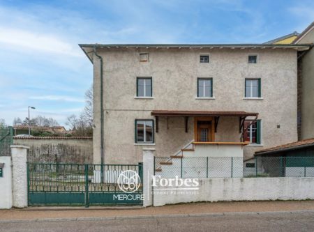 Maison de Village à rénover - 4880LY