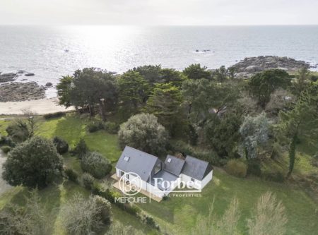 Finistère Sud, Maison au bord de la plage - 21060BR