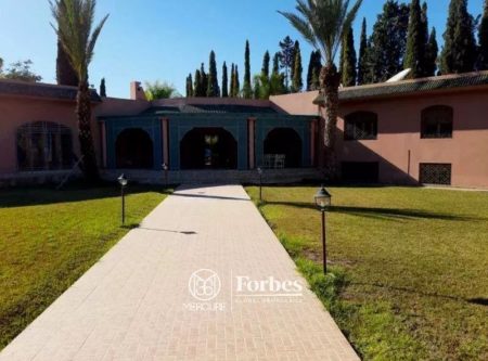 EXCELLENT VILLA FOR SALE AT LA PALMERAIE - 1371.Y