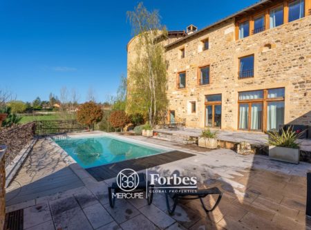 BEAUJOLAIS – Exceptional Historic Property for Sale in the Heart of the Pierres Dorées - 4884LY