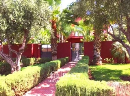 SUPERB VILLA SITUATED ON THE AGDAL IN THE GREAT AND BEAUTIFUL AVENUE MOHAMED VI DE MARRAKECH. - 1228.EL