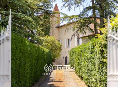 SUPERB 16TH-C MANSION – POOL – DOVECOTE - 9093TS