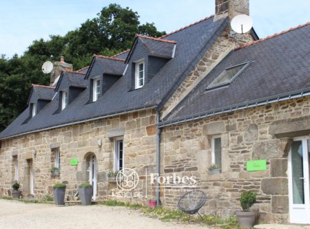 Côtes-d’Armor – Property with three holiday cottages - 20889BR