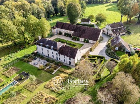 Normandy, restored 17th century property surrounded by 11 ha - 20953NO