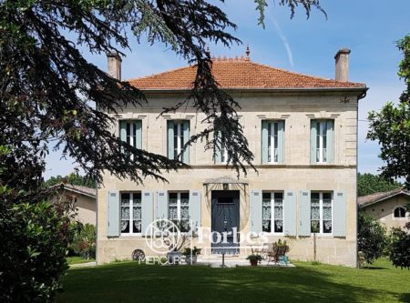 MAISON DE MAÎTRE – DÉPENDANCES ET PISCINE – SUD-GIRONDE  (33) - 901031bx