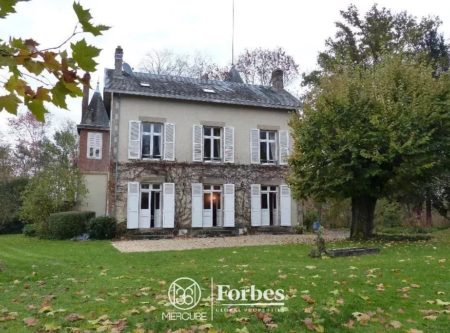 Near Limoges, Mansion and large wooded park - FP21144li