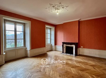 Appartement lumineux T6 de 128m², 3 chambres, garage, parking, Cours Sablon - 20694AU